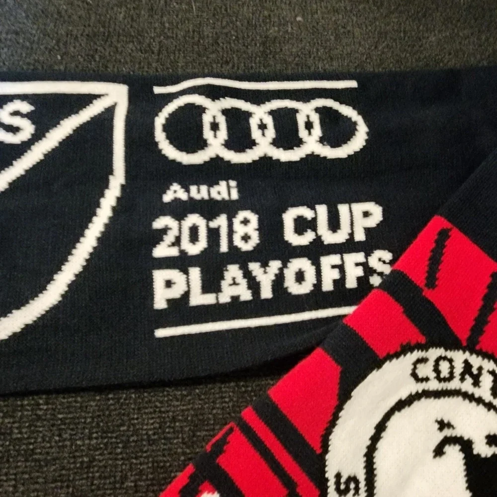 Audi MLS Scarf 2018 Cup Playoffs Continental Partner Sponsor‎ Red Black 56